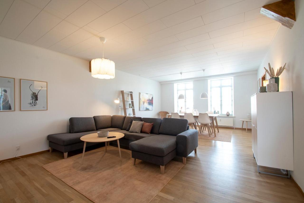 Exclusive 2 Bedroom Apartment ซันเดอร์เบิร์ก ภายนอก รูปภาพ